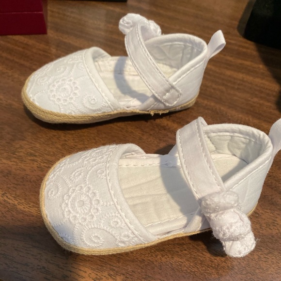 Baby sandals - Picture 3 of 3